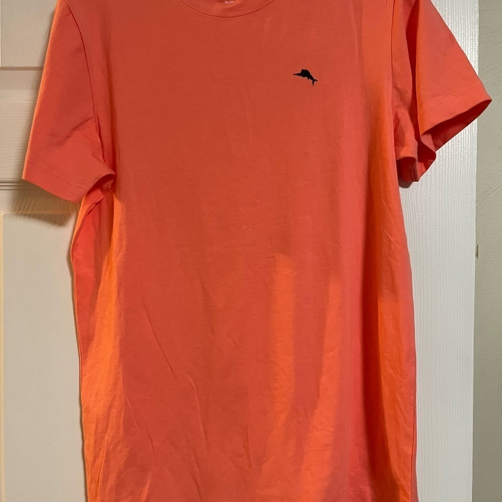 TOMMY BAHAMA Men's Coral T-Shirt